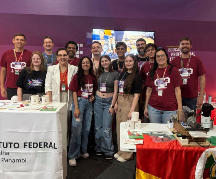 Delegação do IFFar pós abertura do evento