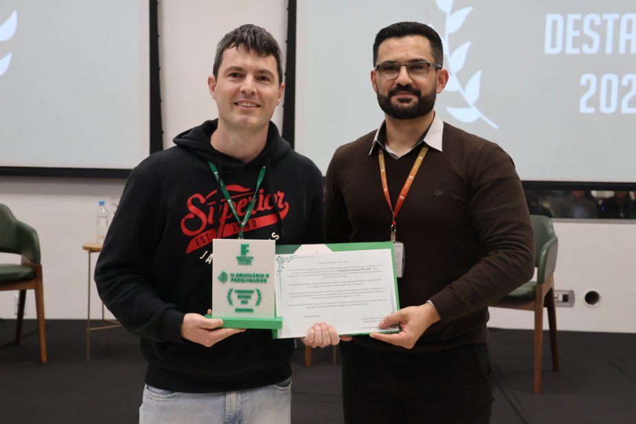 noticia seminario pesquisador 05 n