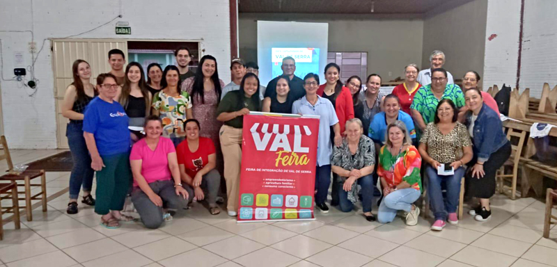 Alunos, professores e a comunidade rural de Val de Serra constroem juntos ações de melhoria para a agricultura familiar