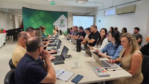 Reitora abre última reunião do Codir com agradecimento aos gestores e destaque ao compromisso institucional; encontro também marca despedida do ex-procurador do IFFar Codir 1